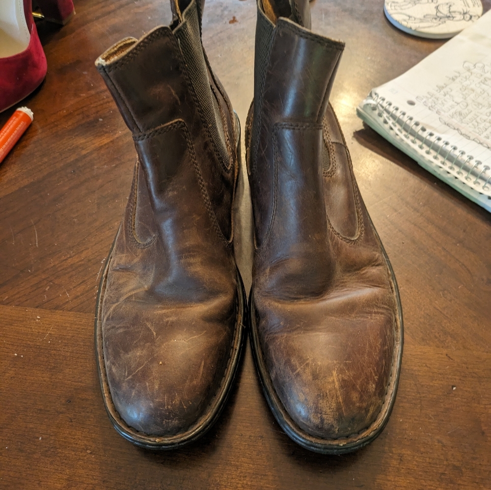 Born boots